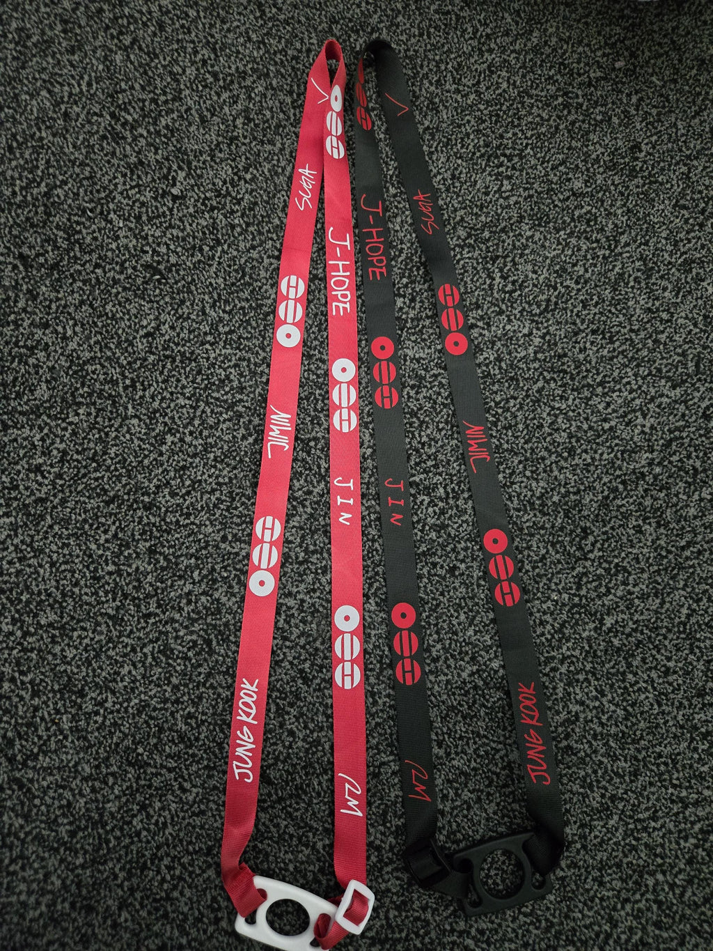 Arirang lightstick holder, lanyard BTS